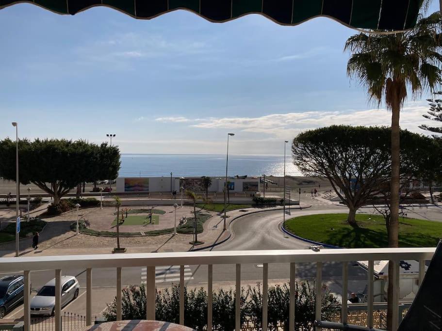 Primera Linea Torre Del Mar Luaran gambar